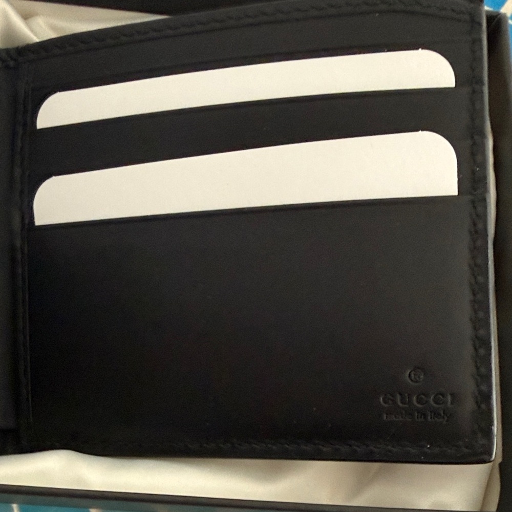 New Authentic Gucci GG Supreme Tiger Bi-fold Wallet, Leather and Canvas - Picture 4 of 7